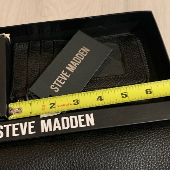 Never Used/NWT Steve Madden Black Travel Pouch and Card Case set 🖤 - Picture 4 of 11